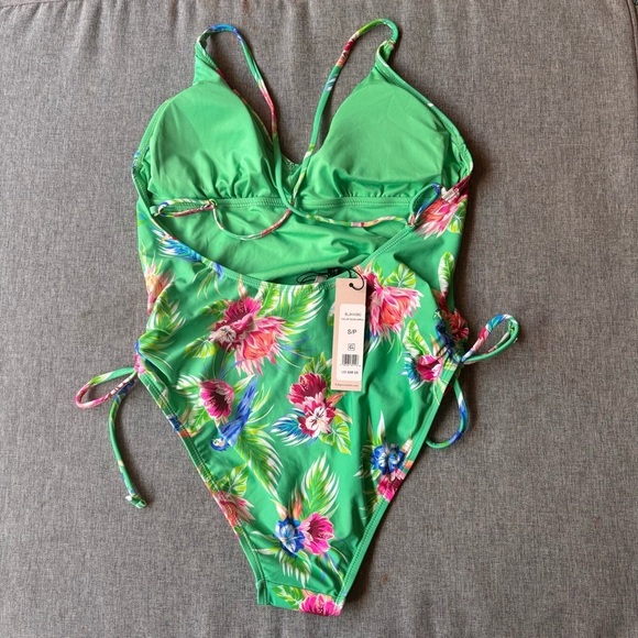 One Piece Swimsuit Adjustable V Neck Tummy Control, Size: Small - Picture 4 of 9